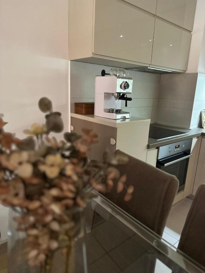 Dono Apartment سكوبجي المظهر الخارجي الصورة